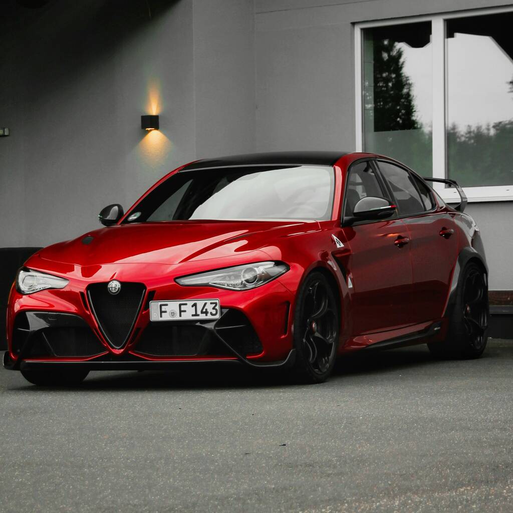 Alfa Romeo Giulia 952 (2016-2024) Full SunShade Kit - Image 3